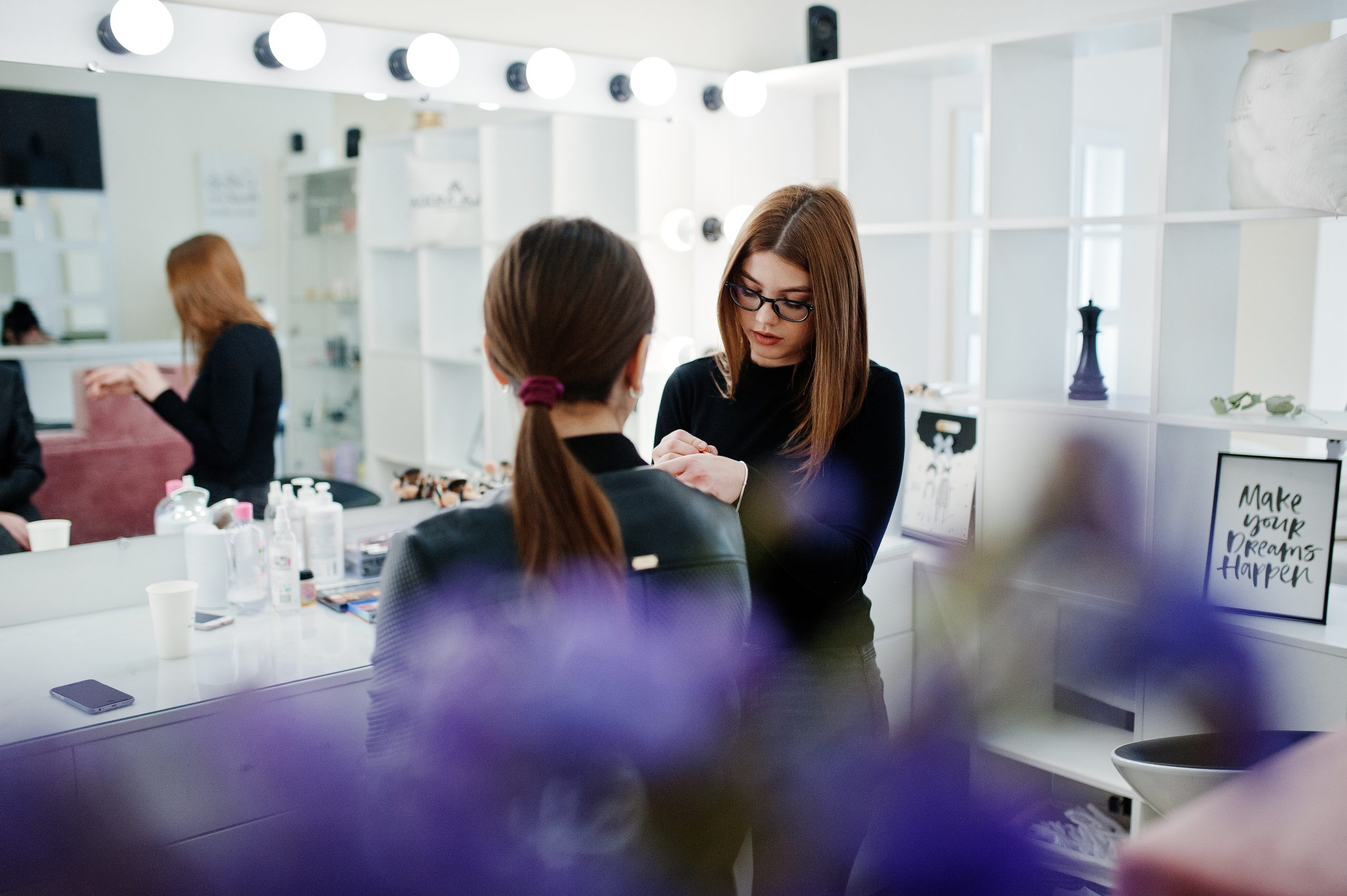 What Small Beauty Salons Should Consider Before Adopting Management Software